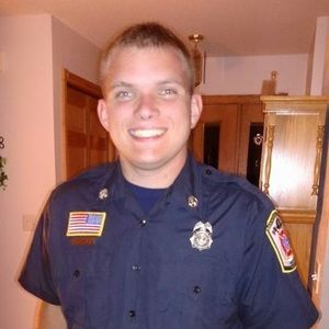 Meet your Posher, Dominic